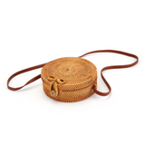 Bolsa de Palha Rattan Redonda Isla Galerias Artesanal Cor Natural com Fecho de Laço