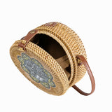 Bolsa de Palha Rattan Redonda Isla Galerias Artesanal Cor Natural com Estampa